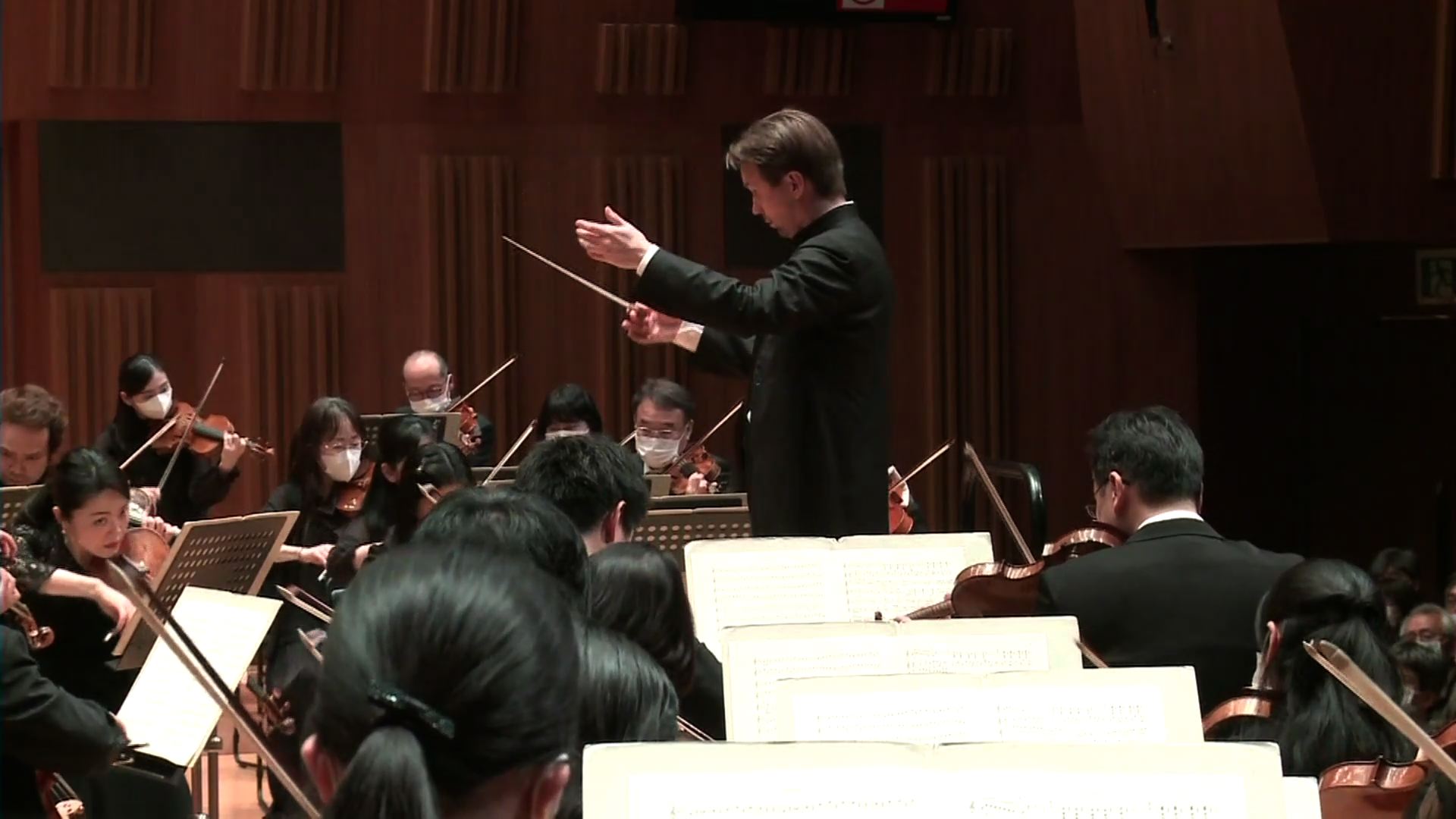 指揮：ピエタリ・インキネン 日本フィルハーモニー交響楽団 ベートーヴェン：交響曲第5番「運命」 第4楽章 Pietari Inkinen, conductor Japan Philharmonic Orchestra L. v.Beethoven : Symphony No. 5, 4th Mov.